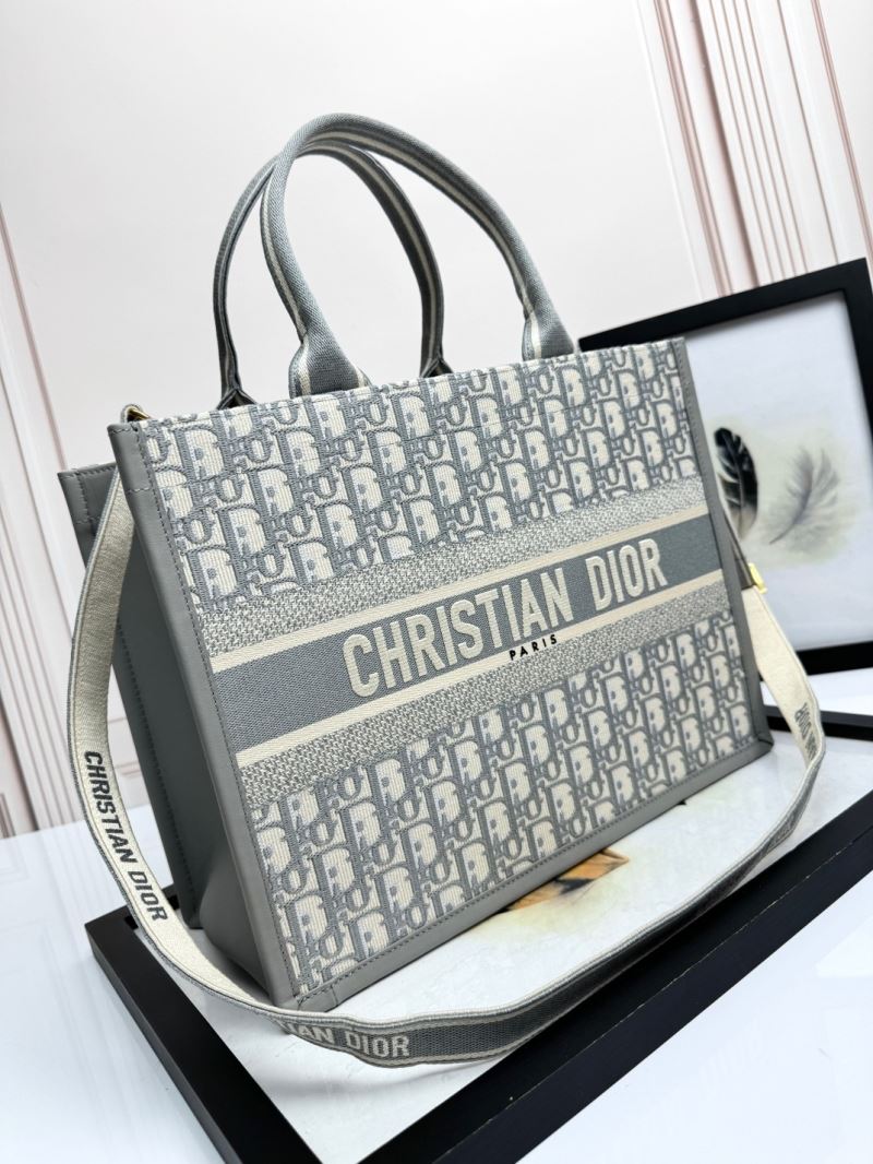 chr1st1an D10r shopping bags